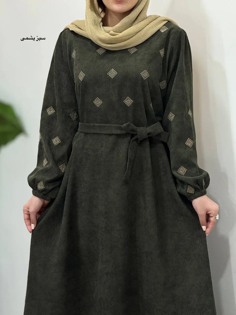 پیراهن مانتویی گلدوزی جیران 1