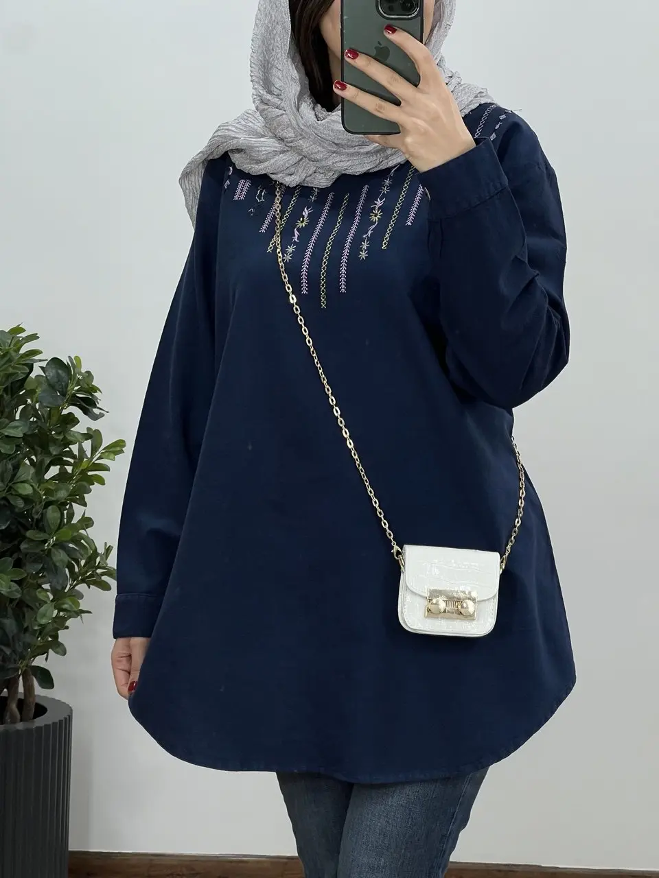 مانتو جلو گلدوزی رعنا 2