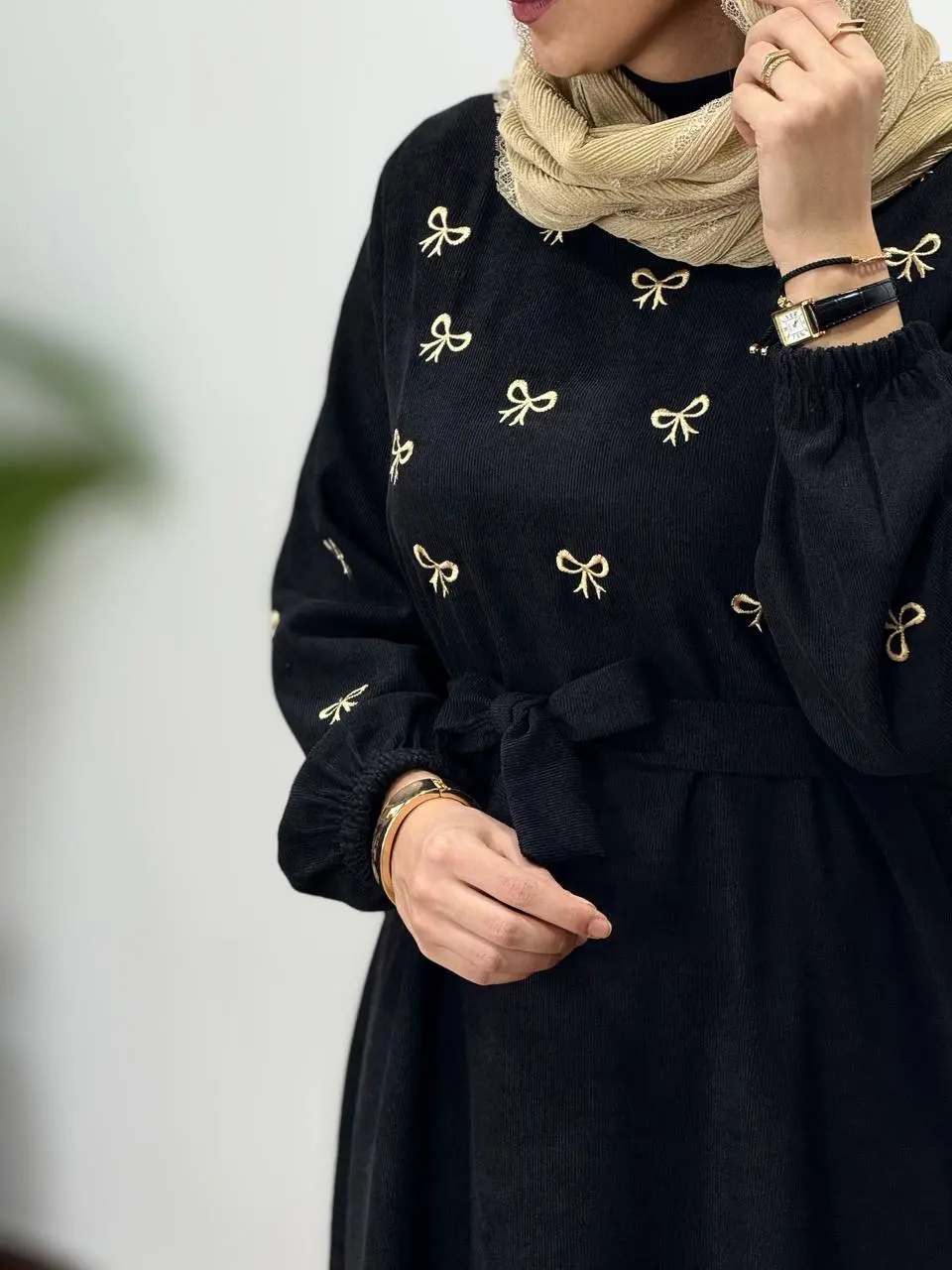 پیراهن مانتویی گلدوزی ثمن