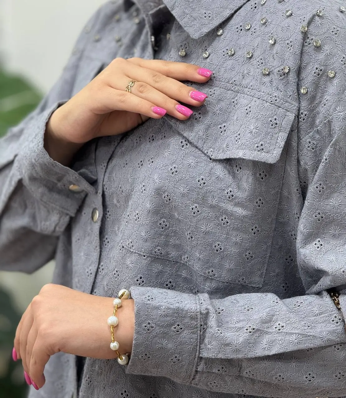 شومیز مجلسی سوزندوزی فیدل(ایراد دار)