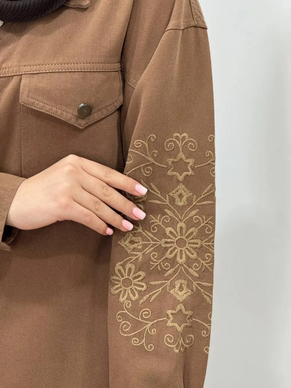 مانتو کتان پاییزه گلدوزی نیکول 1