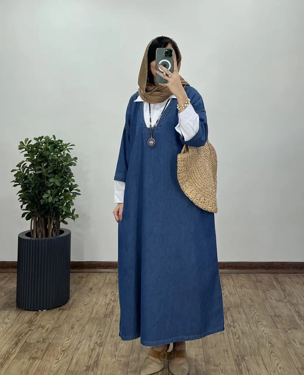 پیراهن مانتویی بلند یقه دار جین پرستو 2