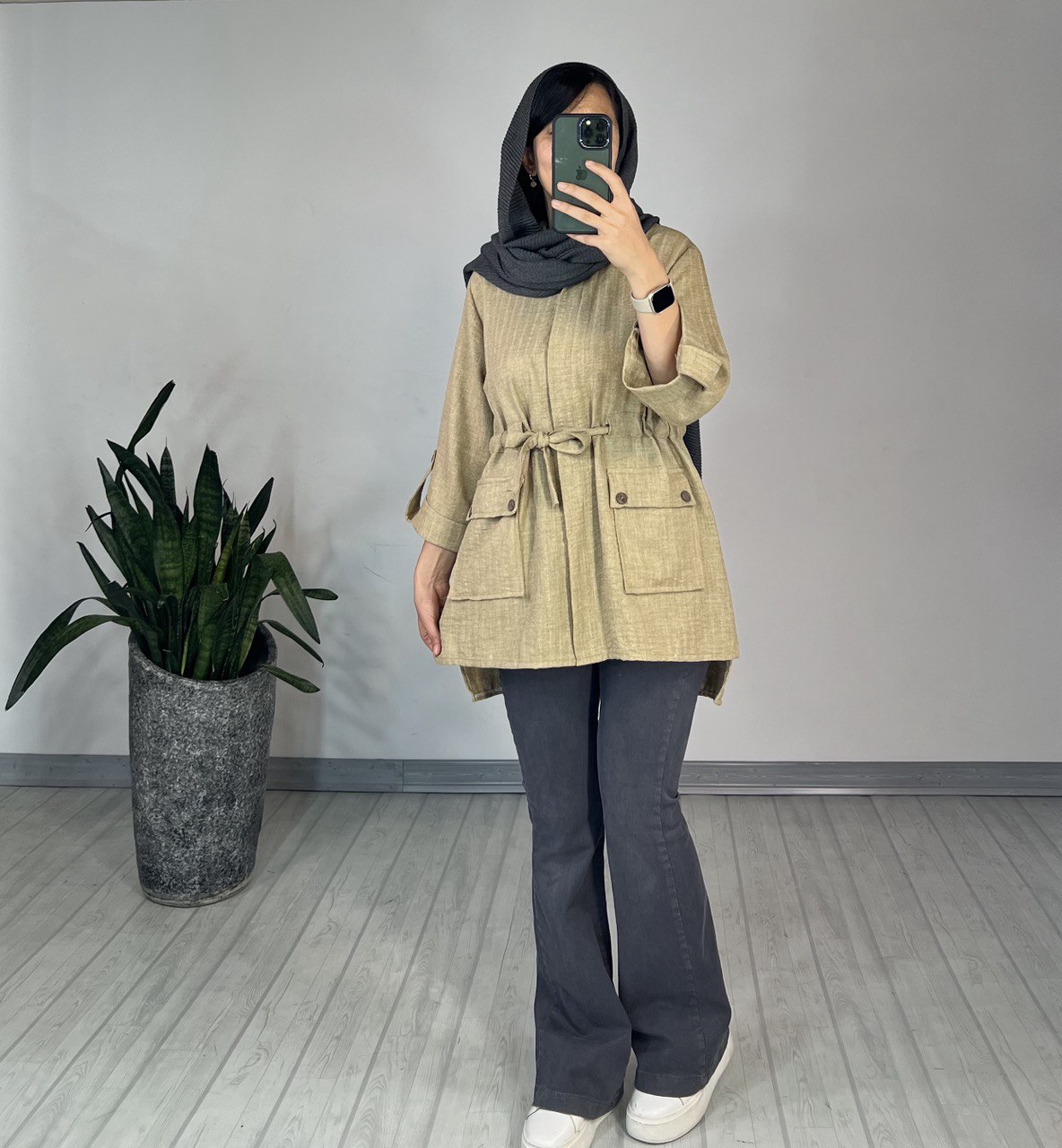 مانتو دکمه دار نیکی
