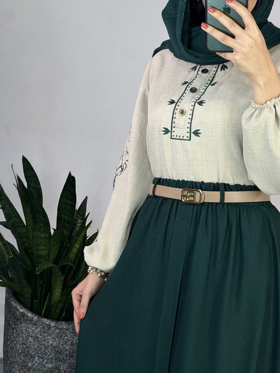 ست بلوز و دامن گلدوزی