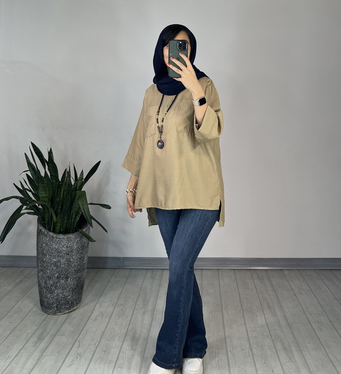 تونیک جلو دکمه لیما