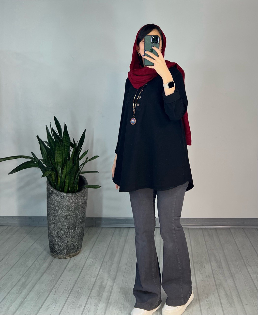 مانتو آلما (ایراد دار)