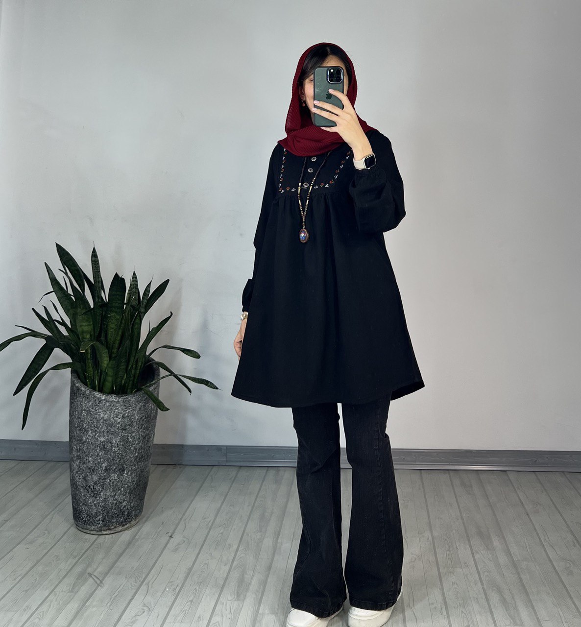 مانتو گلدوزی گیسو(ایراد دار)