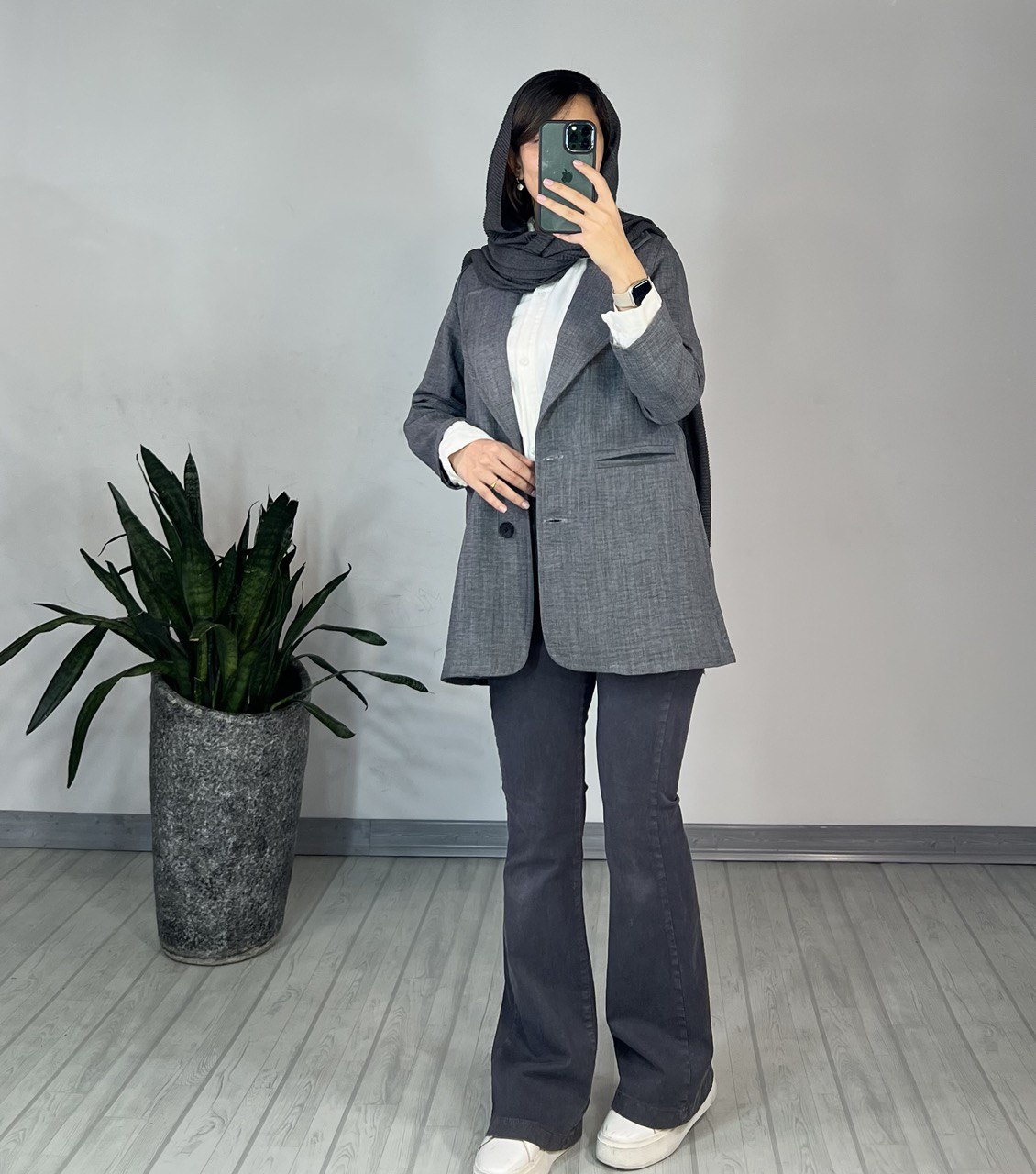 مانتو کتی ماهناز(با قد بلندتر)(ایراد دار)