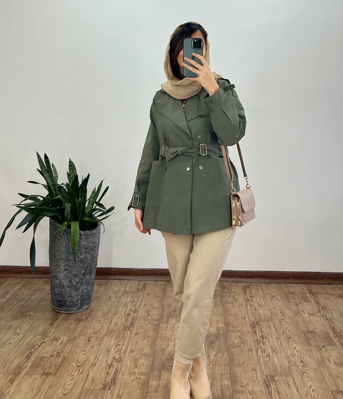 بارونی آستردار فندق