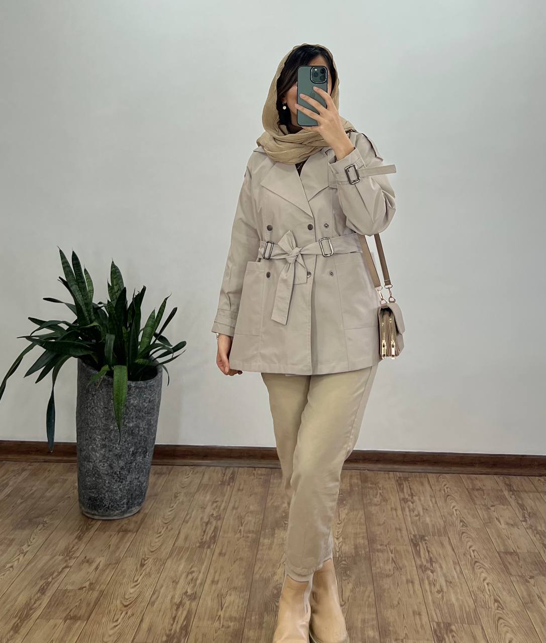 بارونی آستردار فندق