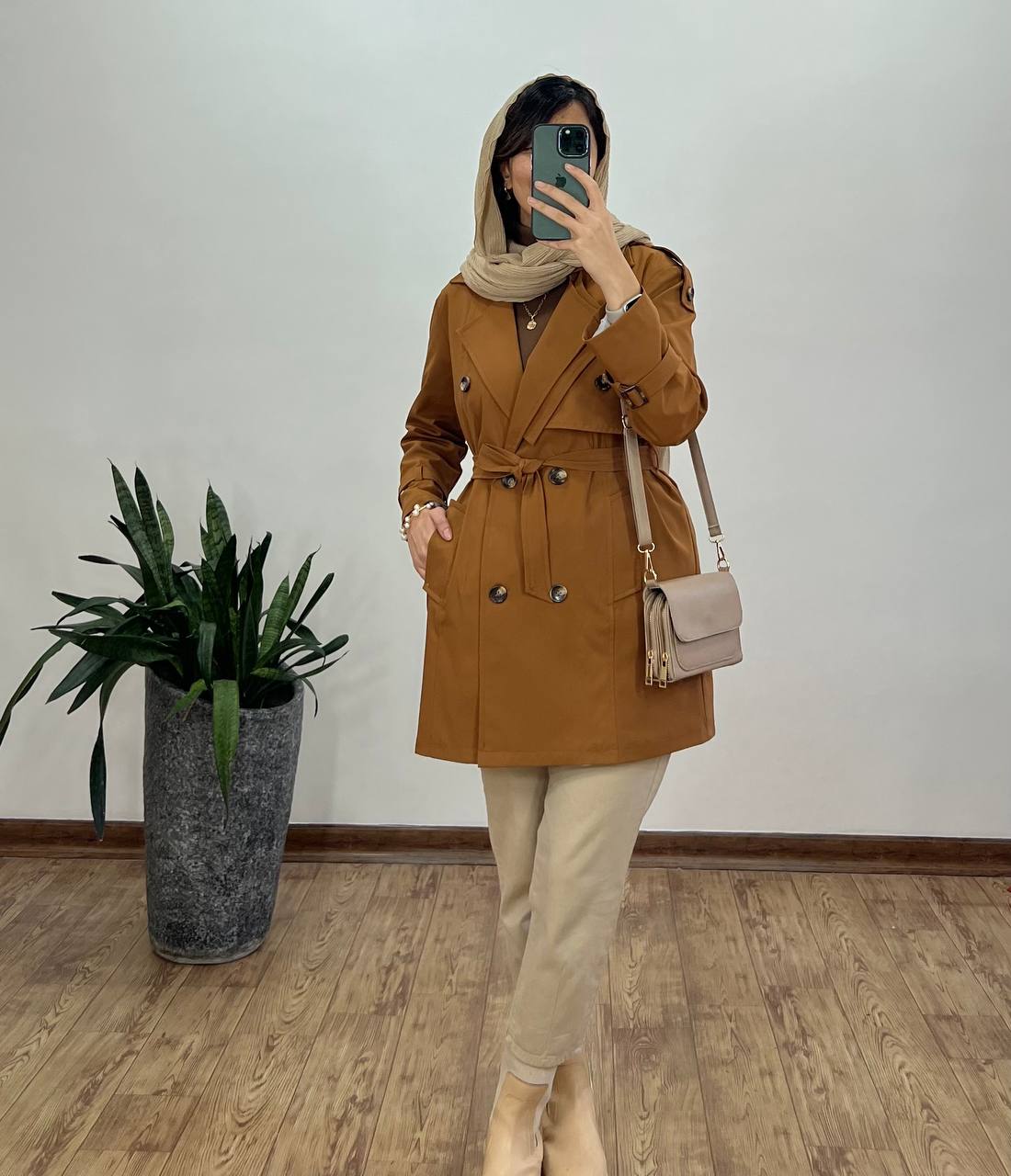 بارونی آستردار بادوم