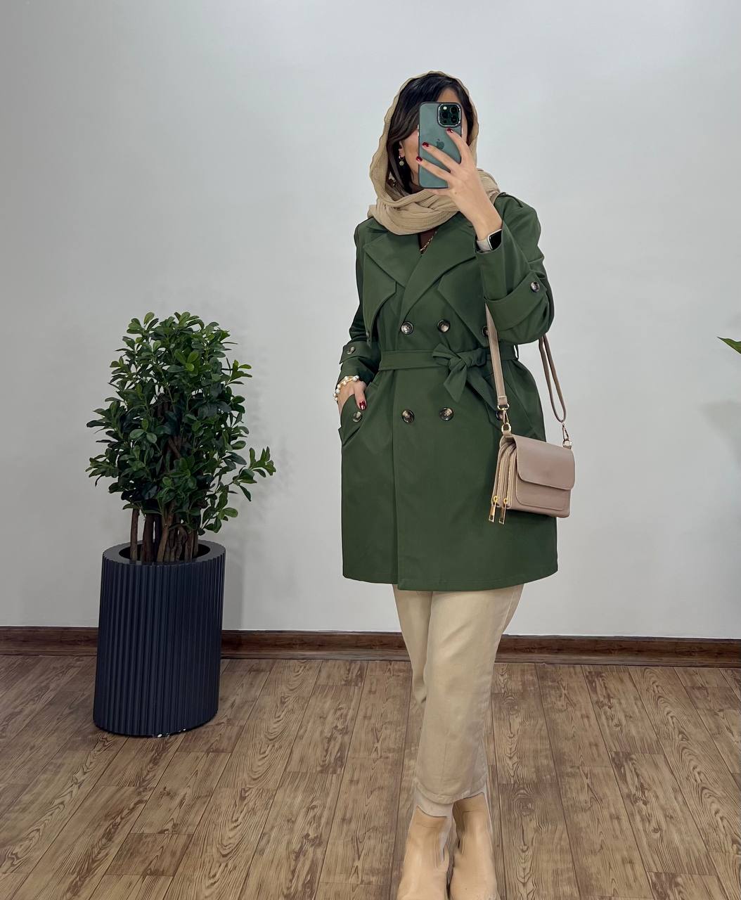 بارونی دکمه دار لاوین