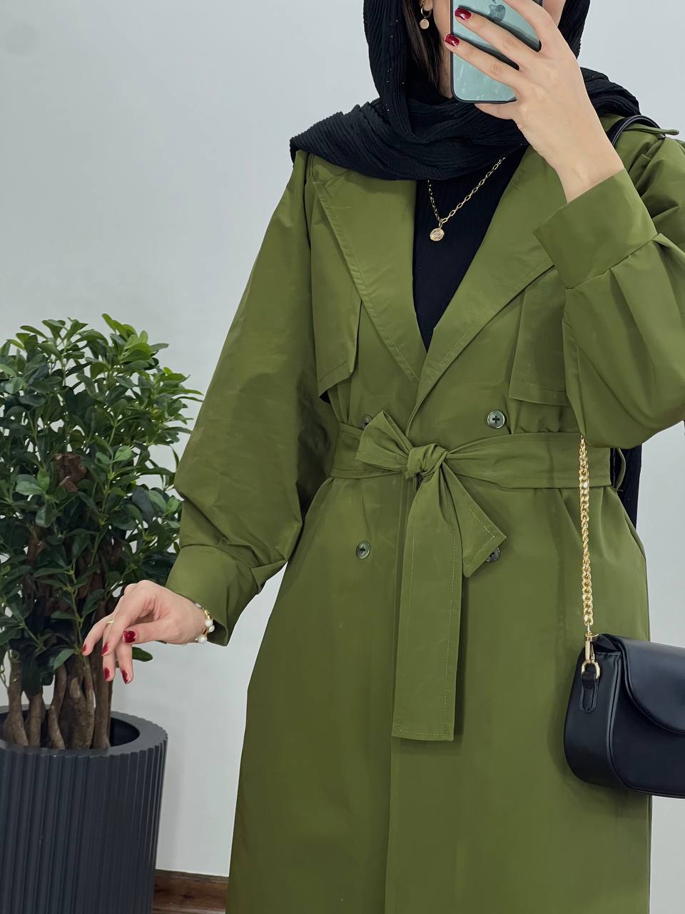 بارونی بلند تونیا