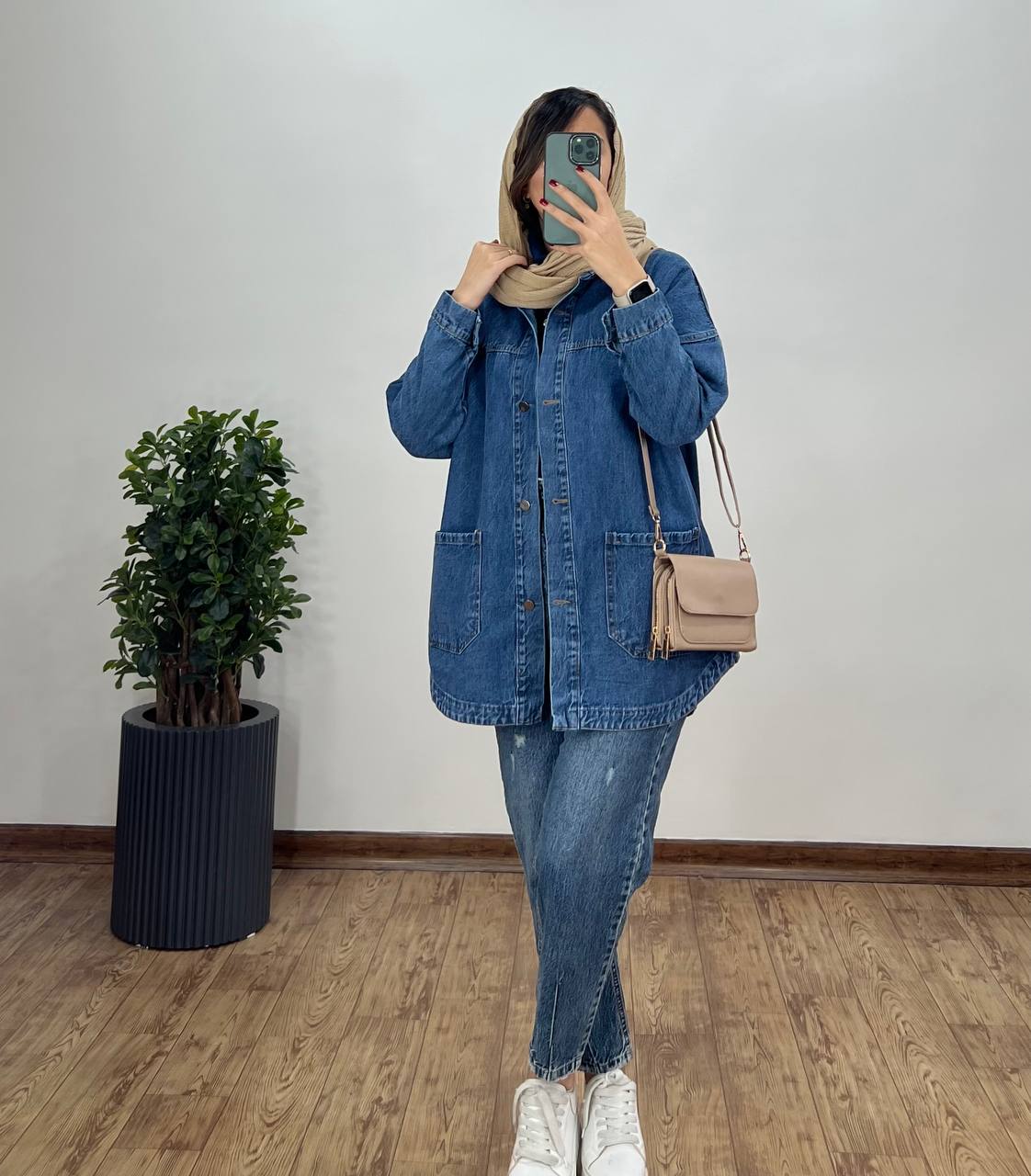 کت جین آلیس با قد بلندتر 1
