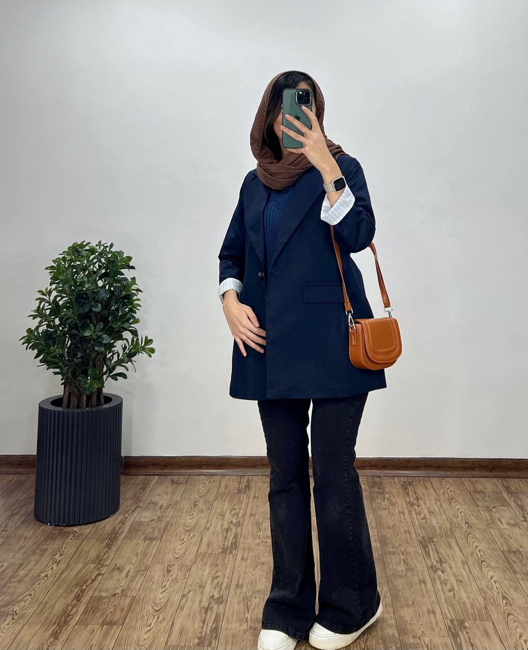 بارونی کتی آستردار شمیم 1