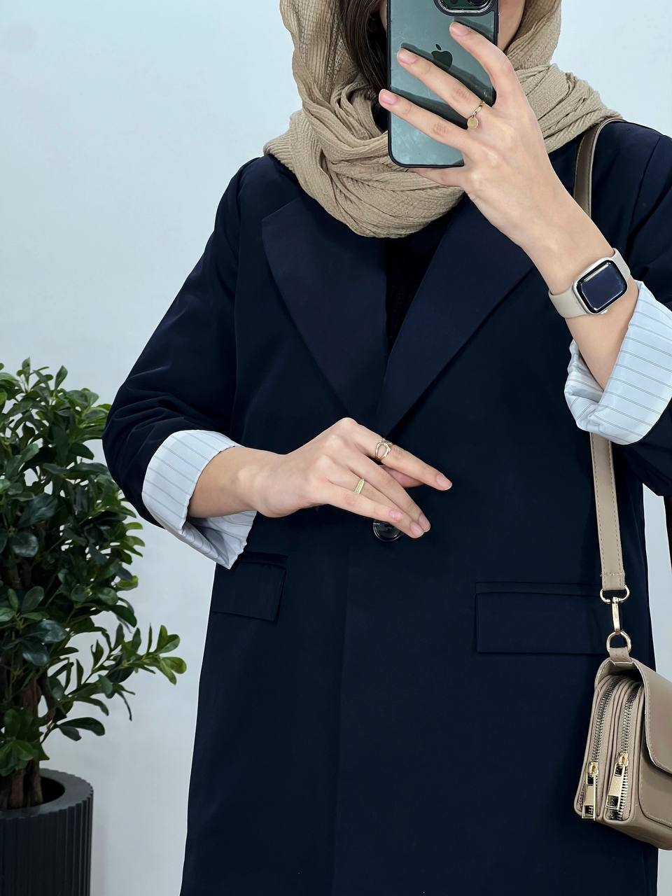 بارونی کتی آستردار شمیم 1