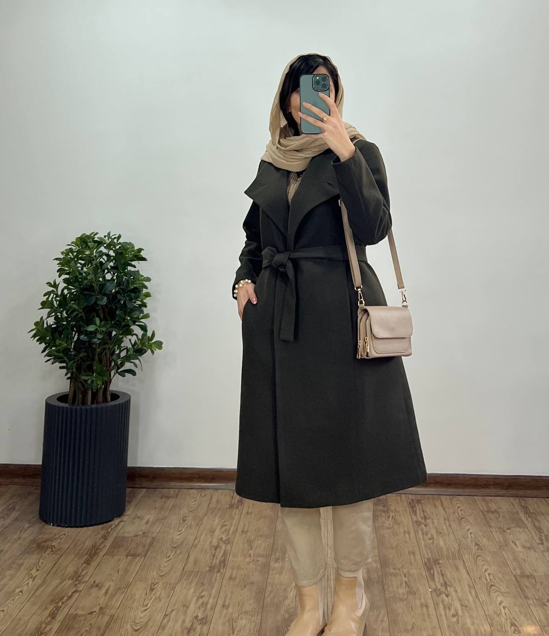 پالتو بلند آستردار آرالیا