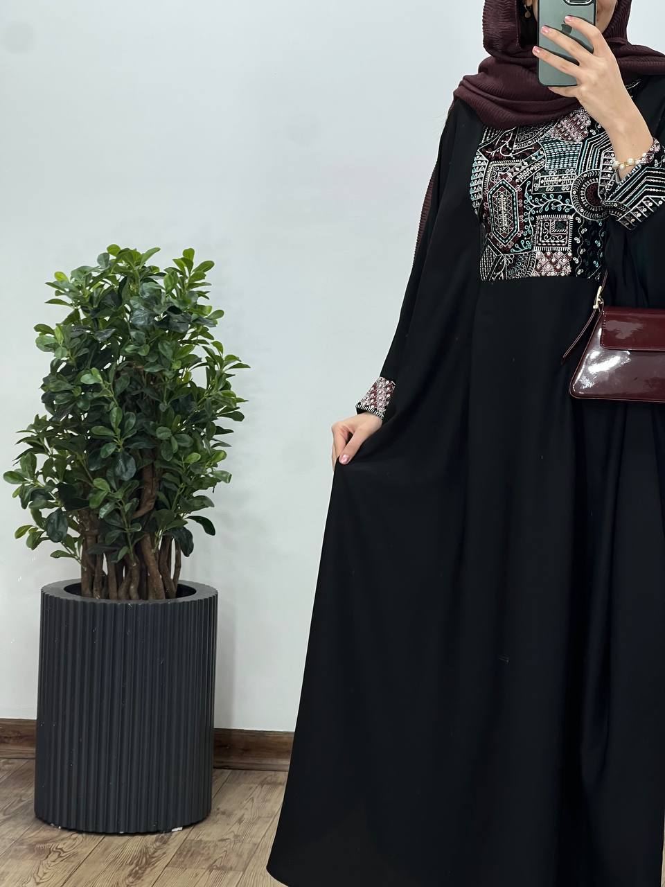 عبای بلند سوزندوزی حدیث