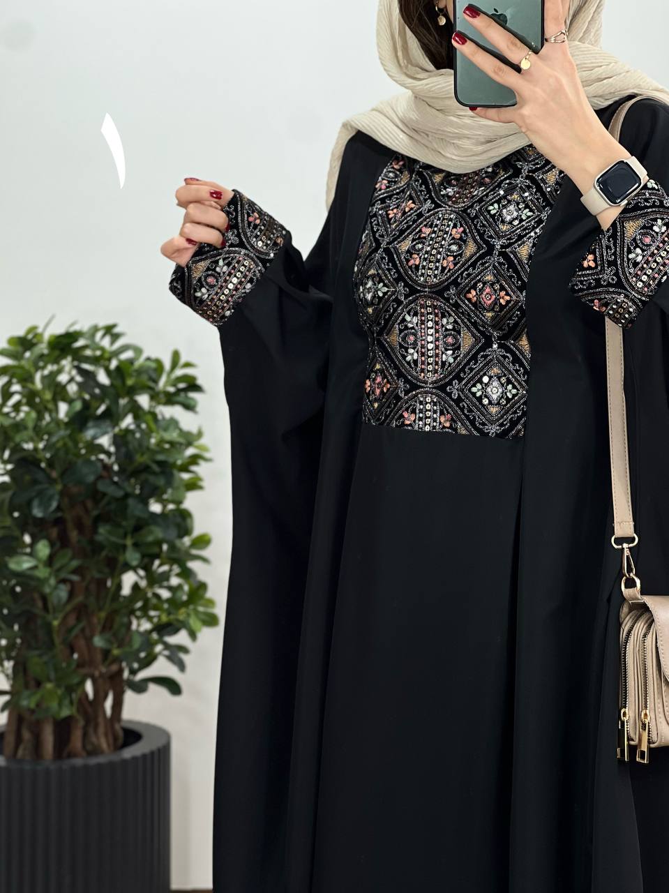 عبای بلند سوزندوزی حدیث 1