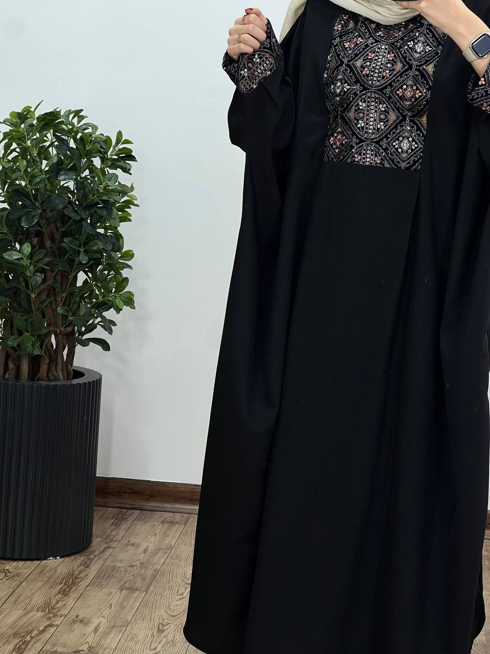 عبای بلند سوزندوزی حدیث 1
