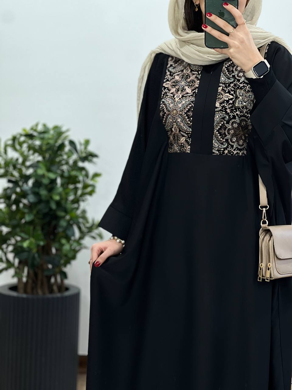 عبای بلند سوزندوزی اسرا