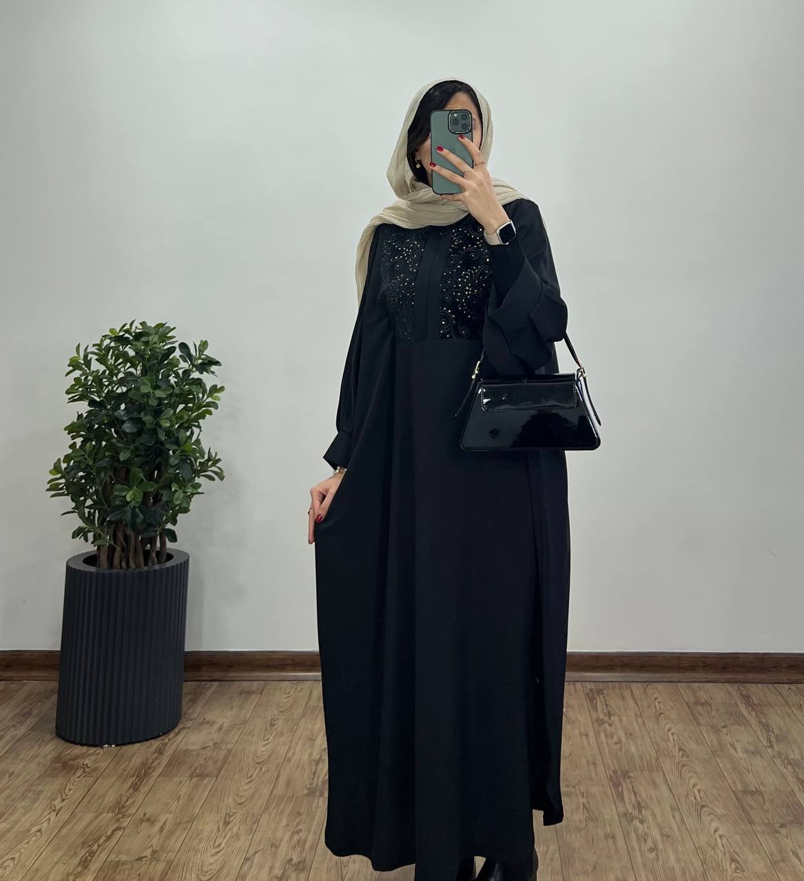 عبای بلند سوزندوزی اسرا