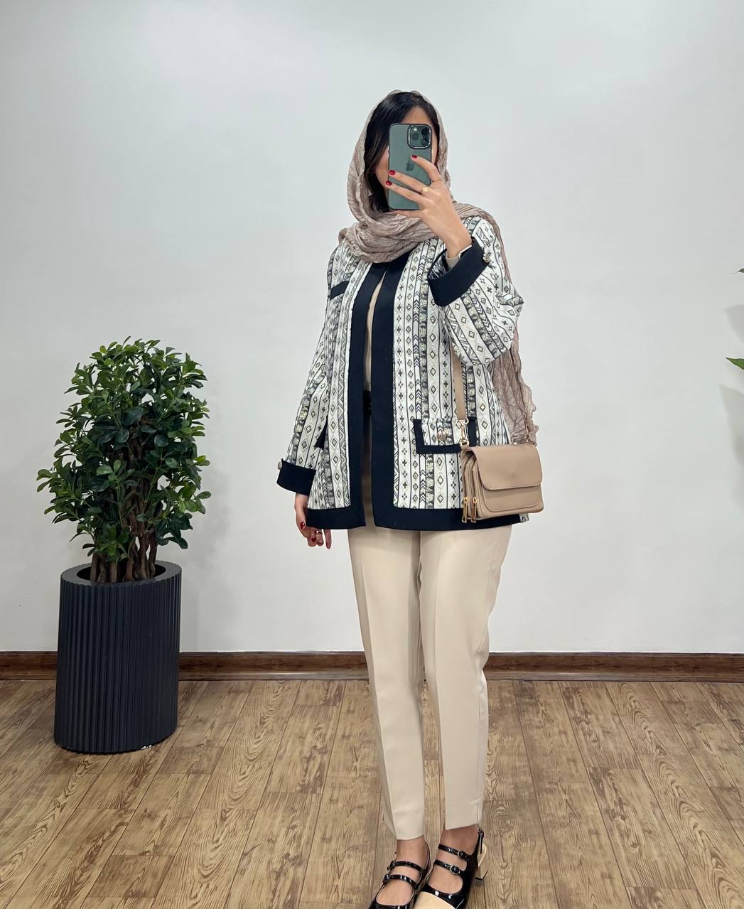 مانتو کتی مجلسی ژاکارد طلوع