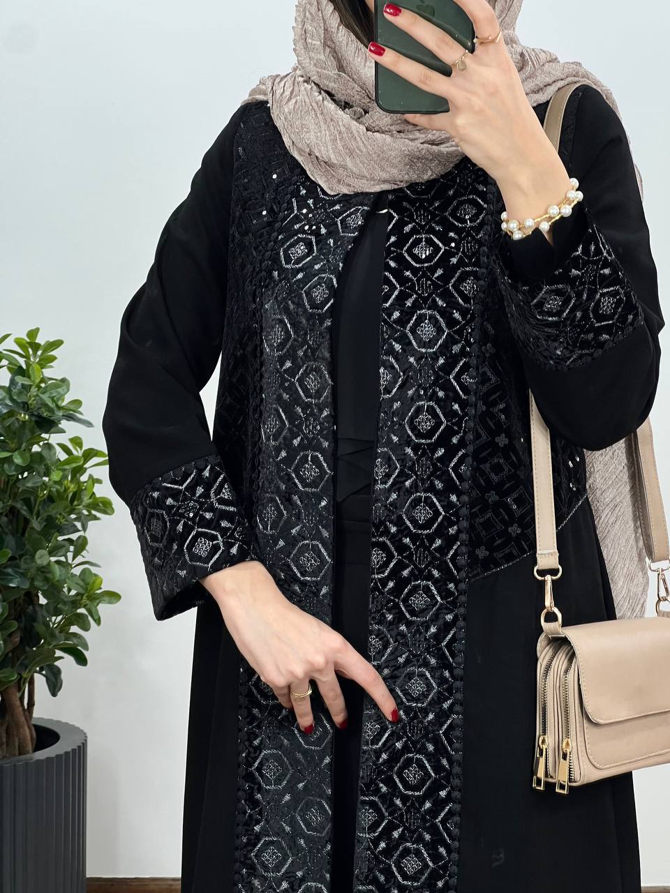 مانتو مجلسی سوزندوزی بلند بیدار