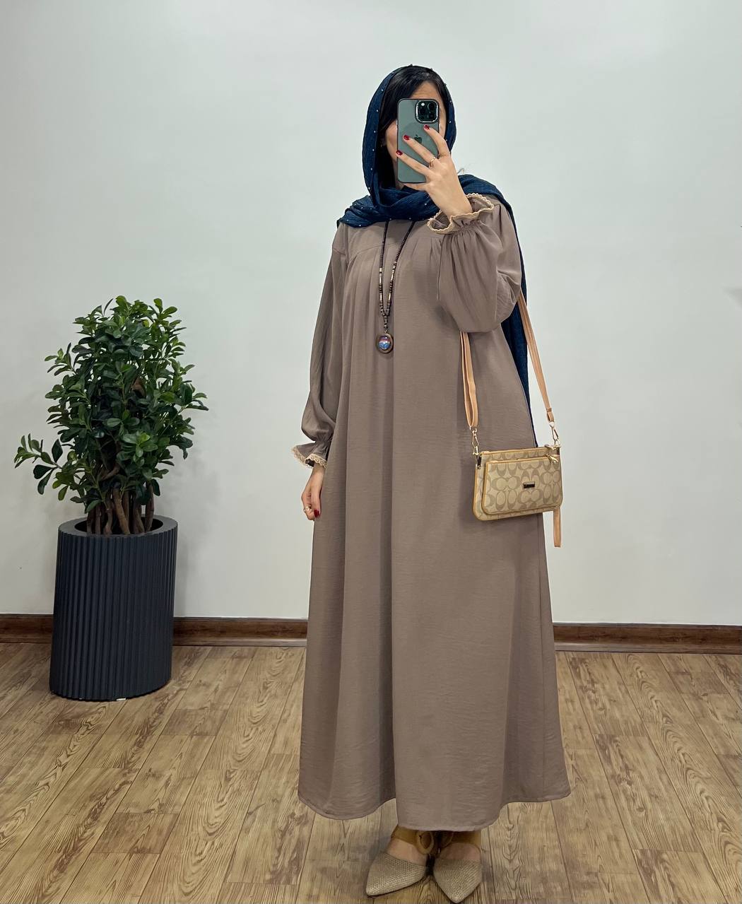 مانتو عبایی بلند رایلی کد 2139