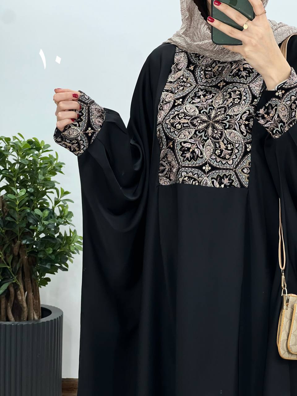 عبای بلند سوزندوزی حدیث 3