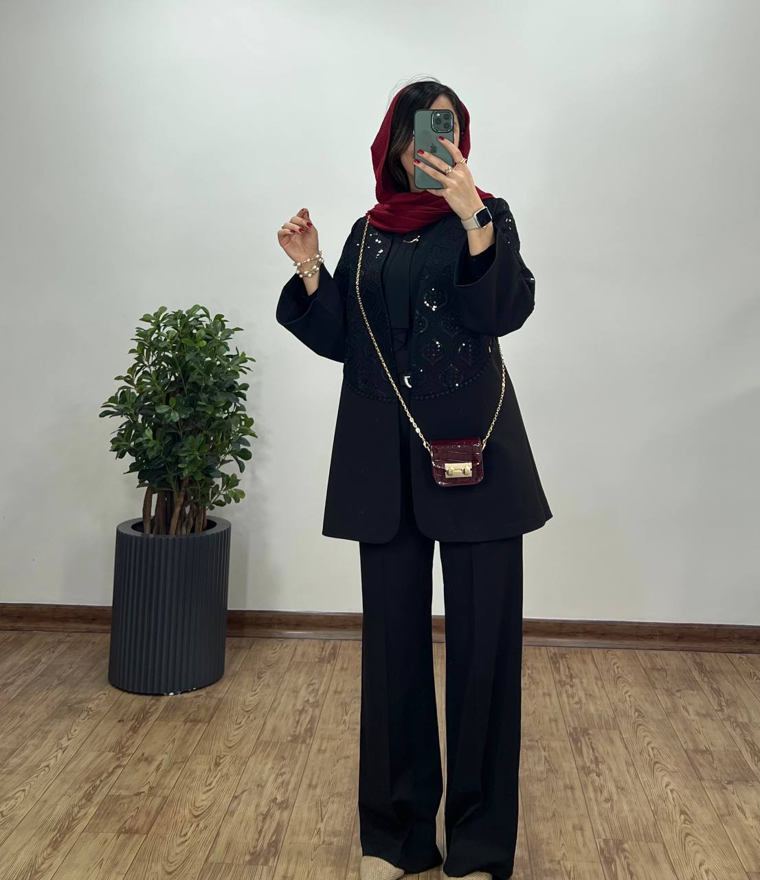مانتو مجلسی سوزندوزی ستاک