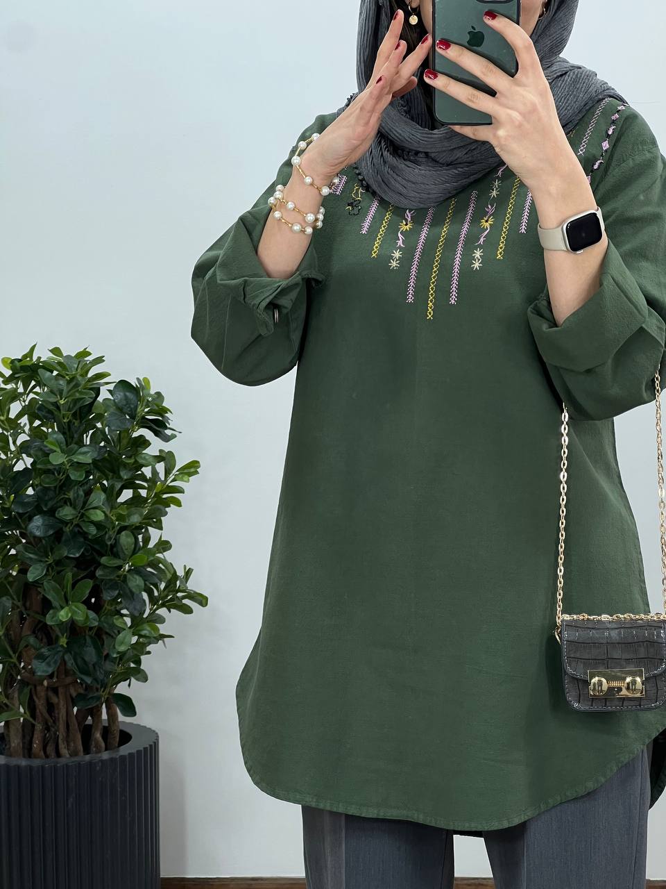 مانتو جلو گلدوزی رعنا 1