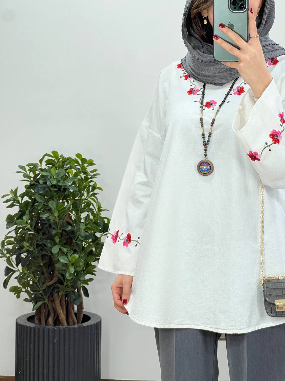 مانتو گلدوزی نرگس 2(ایراد دار)