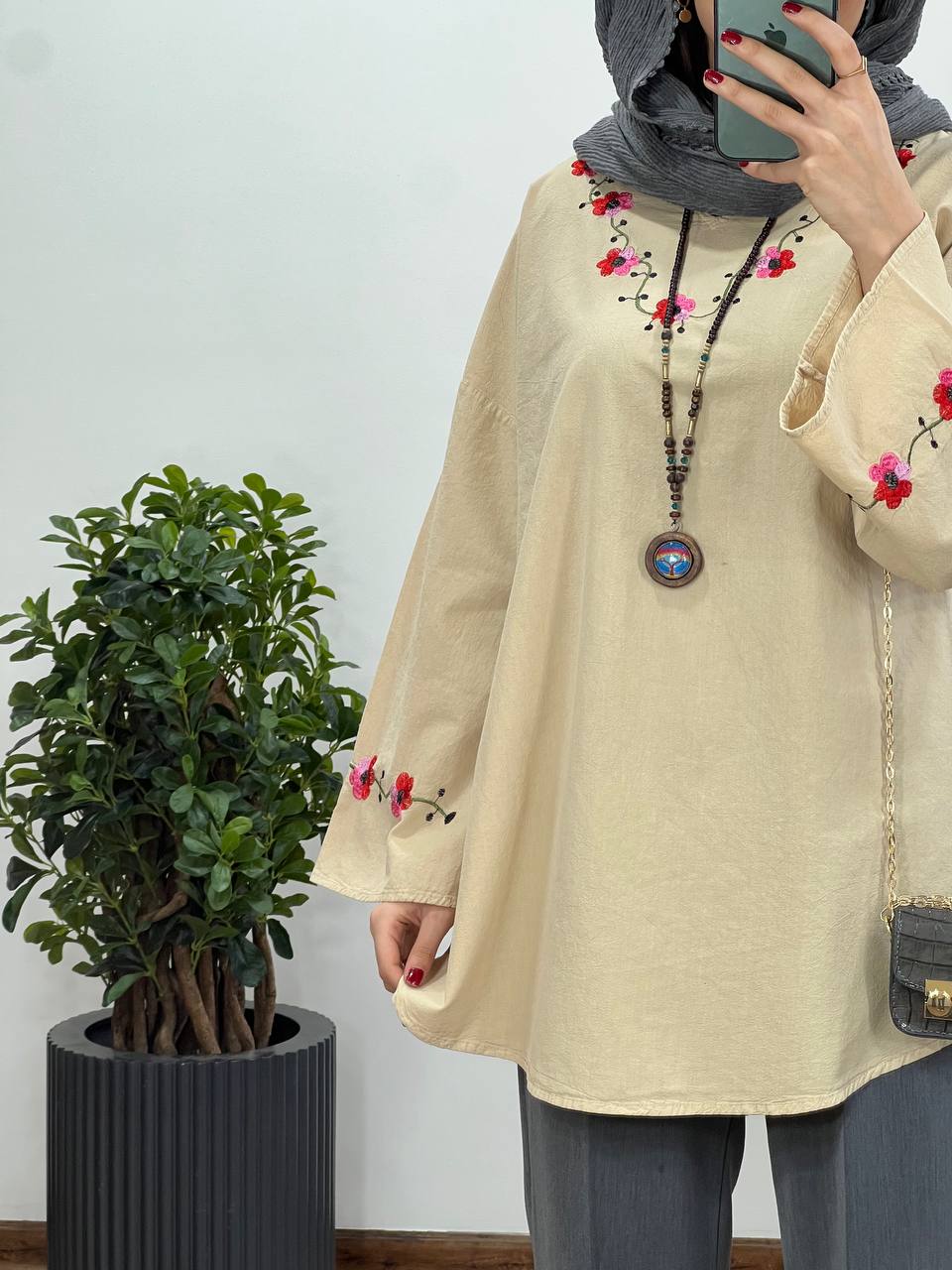 مانتو گلدوزی نرگس 2(ایراد دار)