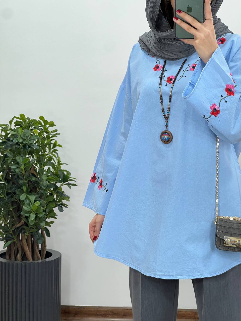 مانتو گلدوزی نرگس 2(ایراد دار)