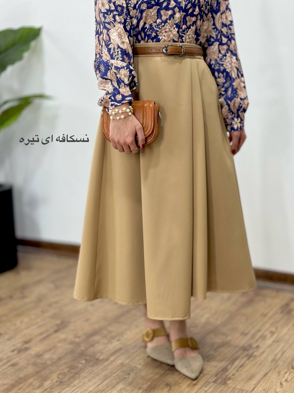 دامن بلند مجلسی آدرینا