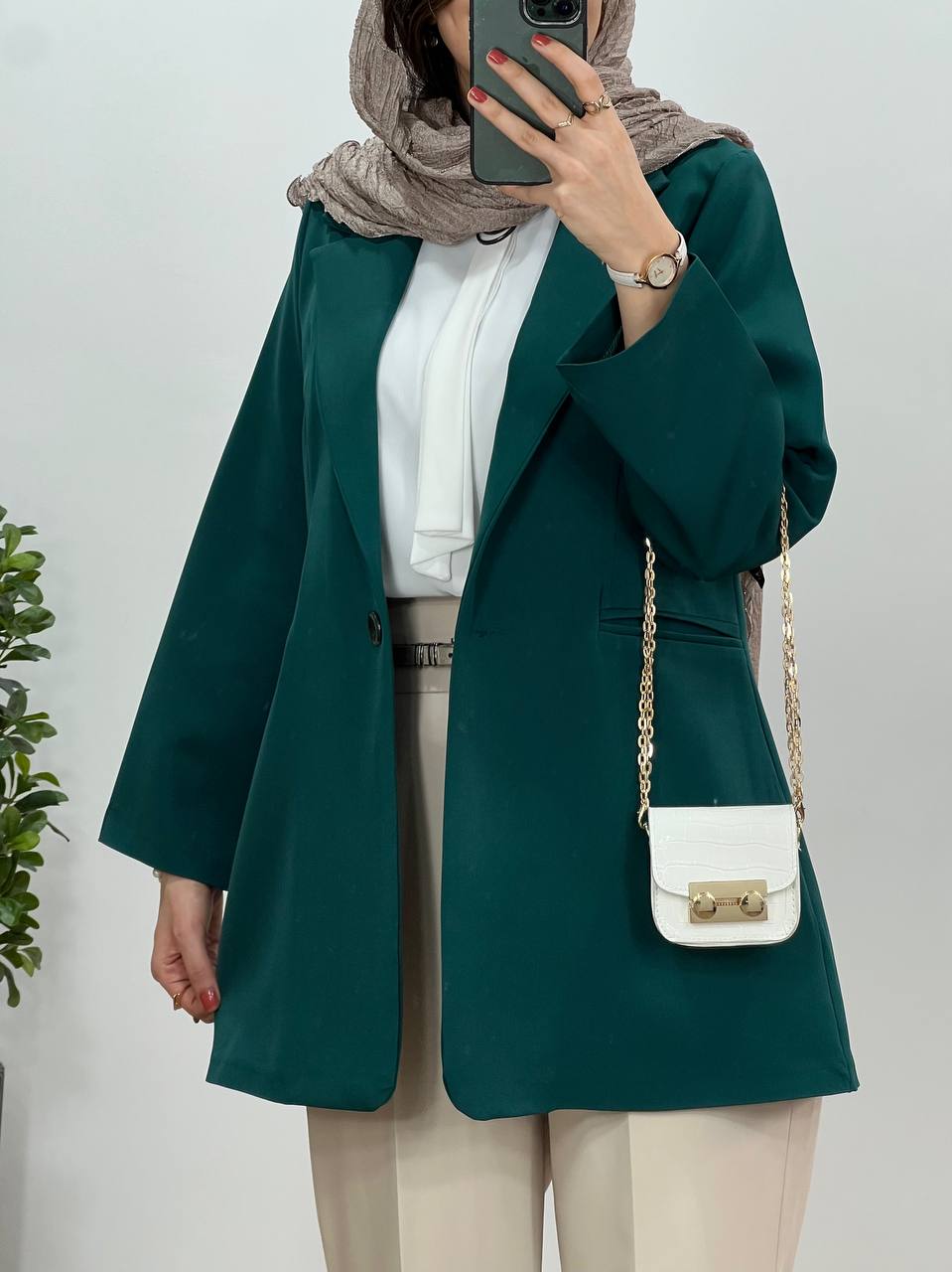 مانتو کتی سپیده