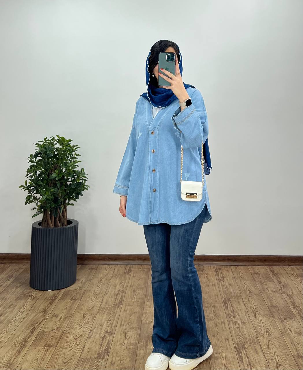 مانتو جین یقه دار نیایش(ایراد دار)
