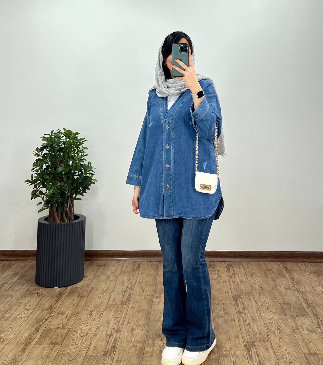 مانتو جین یقه دار نیایش(ایراد دار)