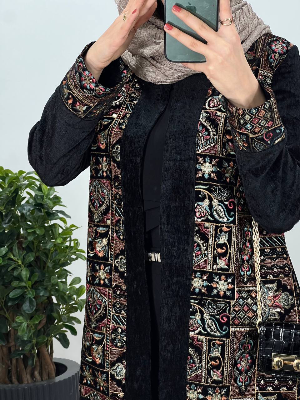 مانتو مجلسی سوزندوزی پگاه