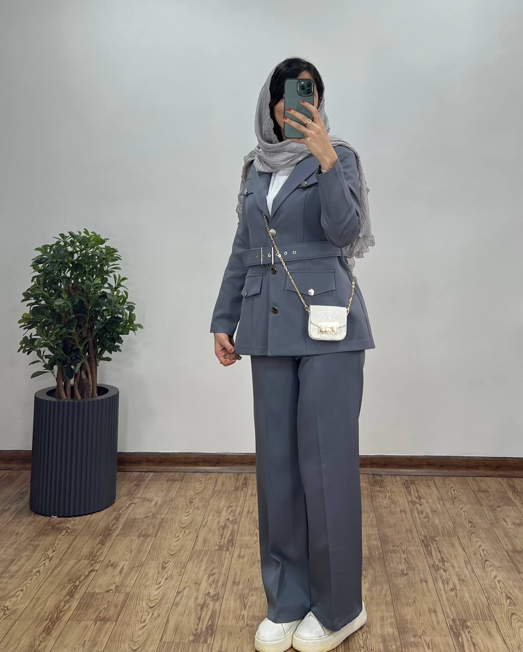 ست سه تیکه کت و شلوار به همراه کمربند ماتیسا