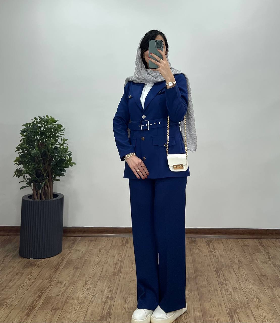ست سه تیکه کت و شلوار به همراه کمربند ماتیسا
