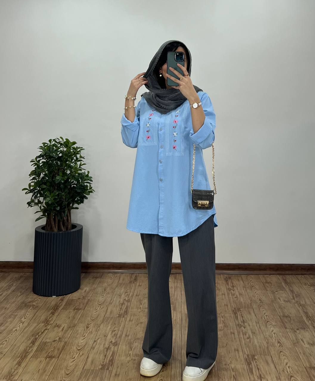 مانتو گلدوزی مارینا 1