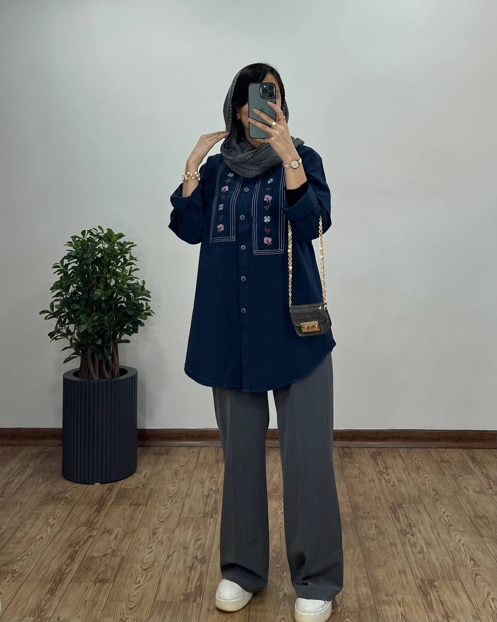 مانتو گلدوزی مارینا 1