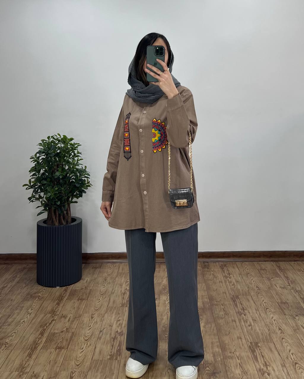مانتو گلدوزی خورشید