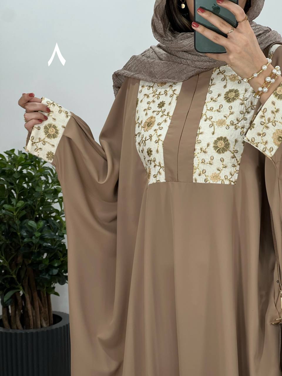 عبای بلند سوزندوزی اسرا 4
