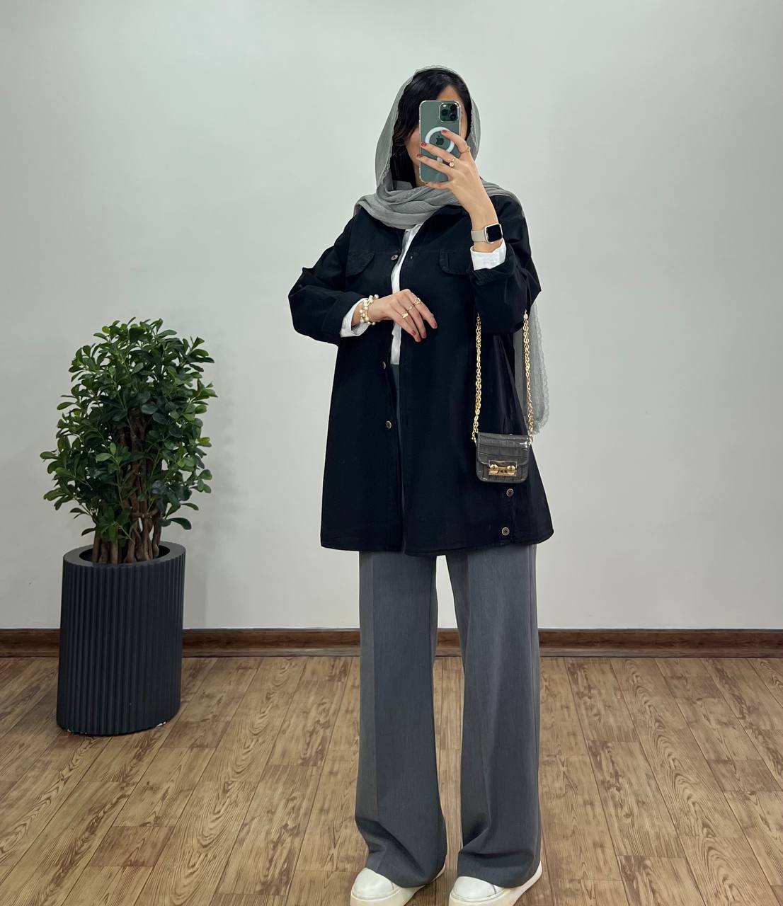 مانتو لینن ابرا