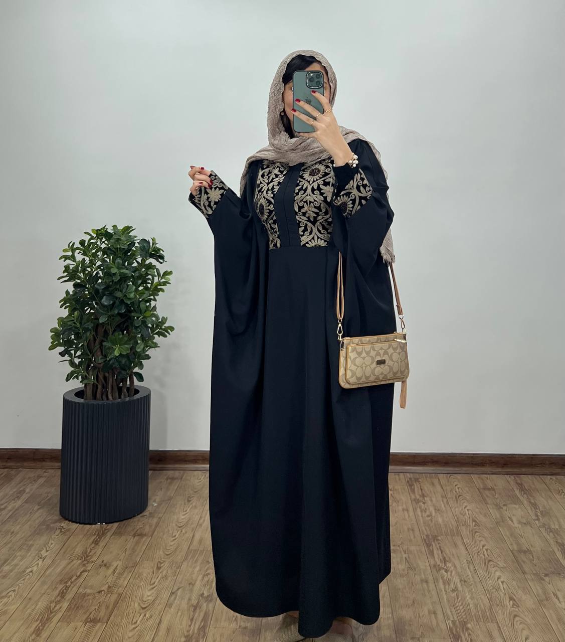 عبای بلند سوزندوزی اسرا 6