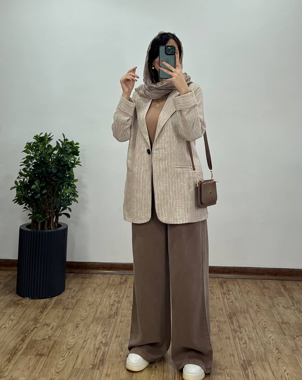 مانتو کتی نگارا 1